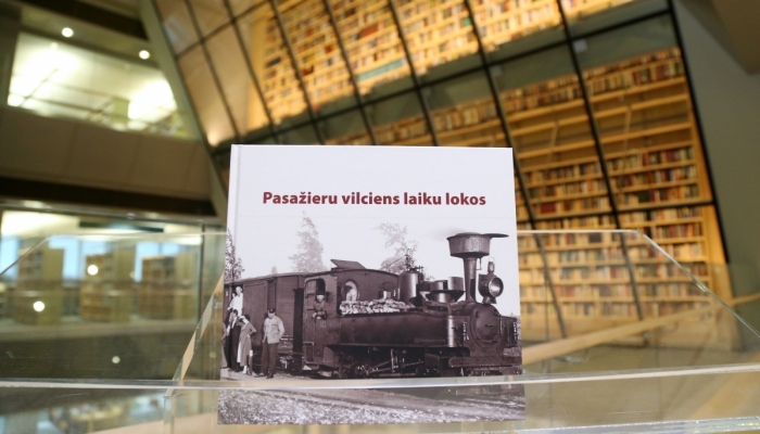 Latvijas bibliotēkas dāvanā saņems 100 pasažieru vilciena vēsturei veltītas grāmatas